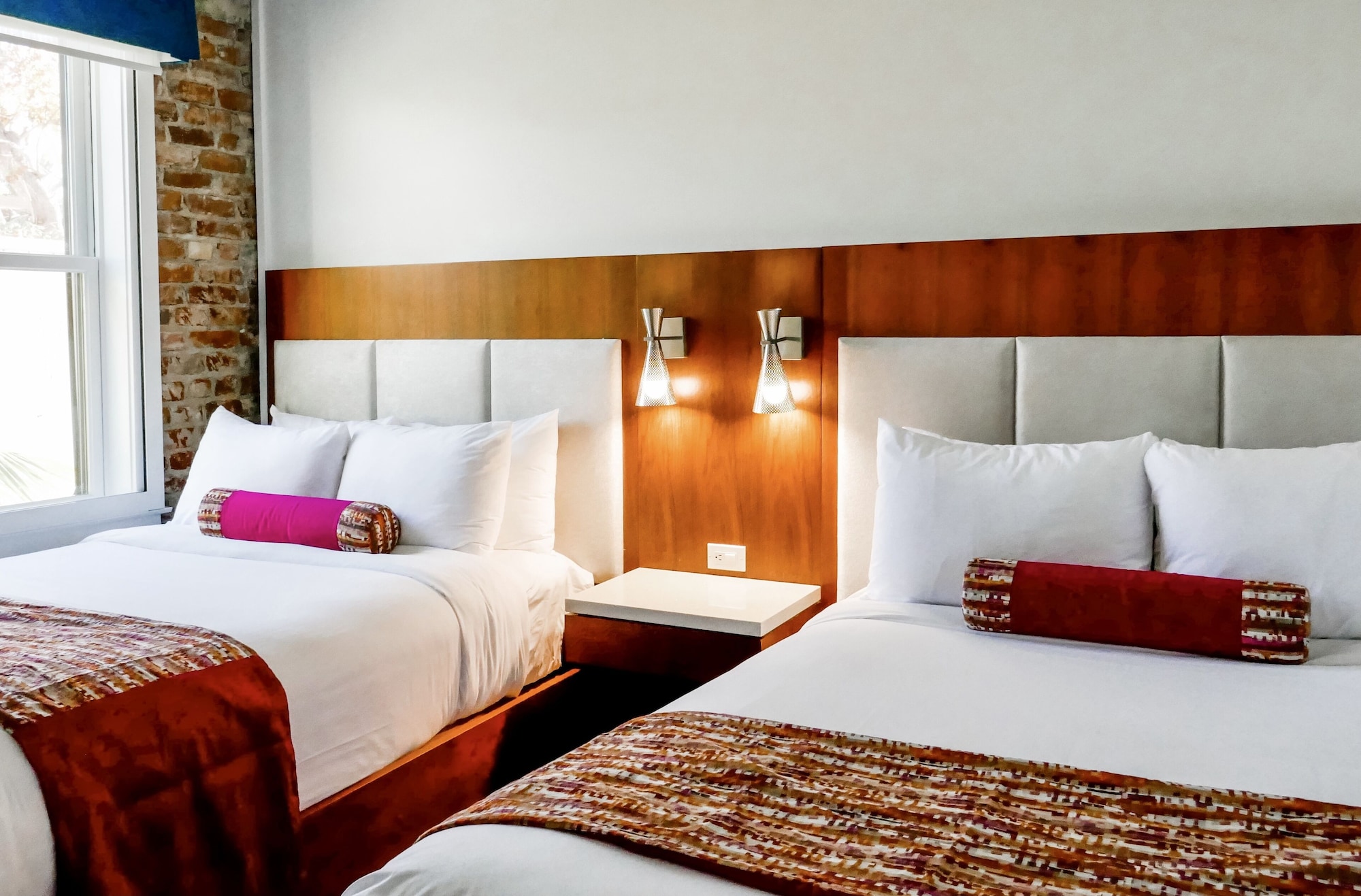 Standard, 2 Double Beds