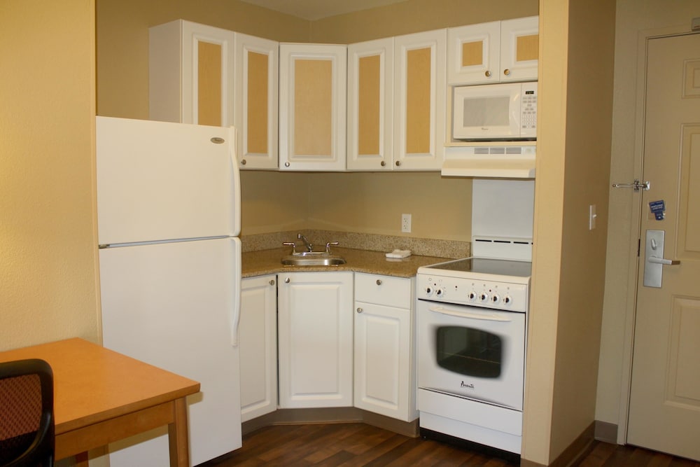 Extended Stay America San Rafael - Francisco Boulevard East 24/57