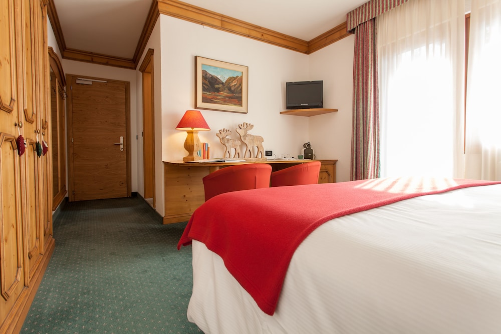 La Vallee Blanche Hotel 35/69