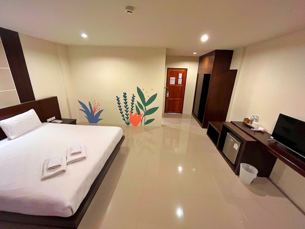 Peak Boutique City Hotel 20/62