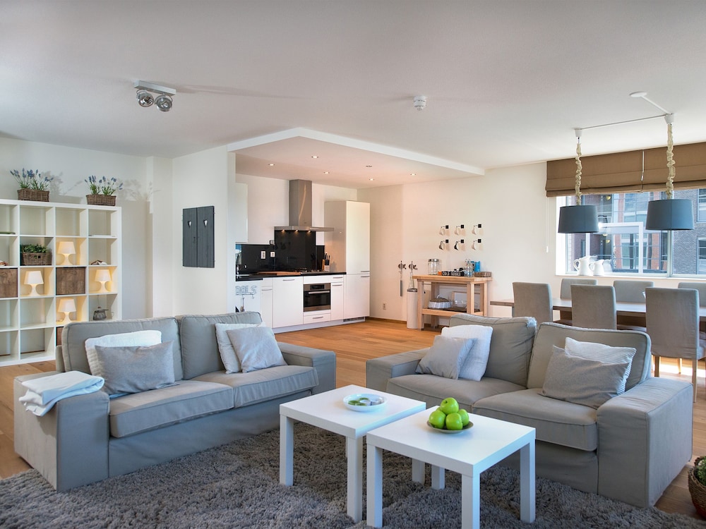 BizStay Harbour Scheveningen Apartments 31/50