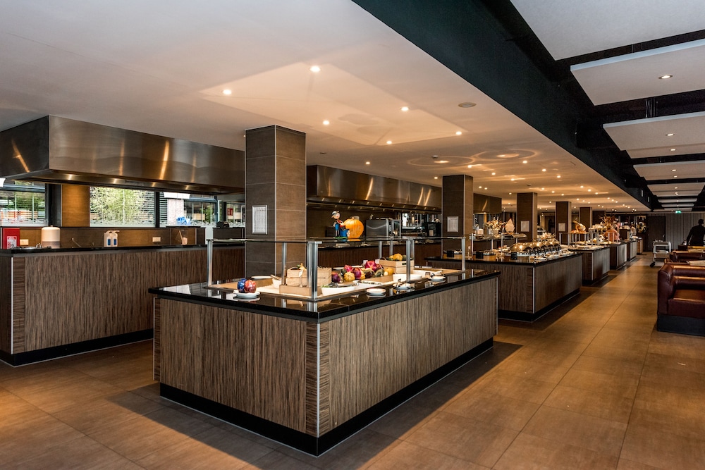 Lobby at XO Hotels Park West, AMSTERDAM