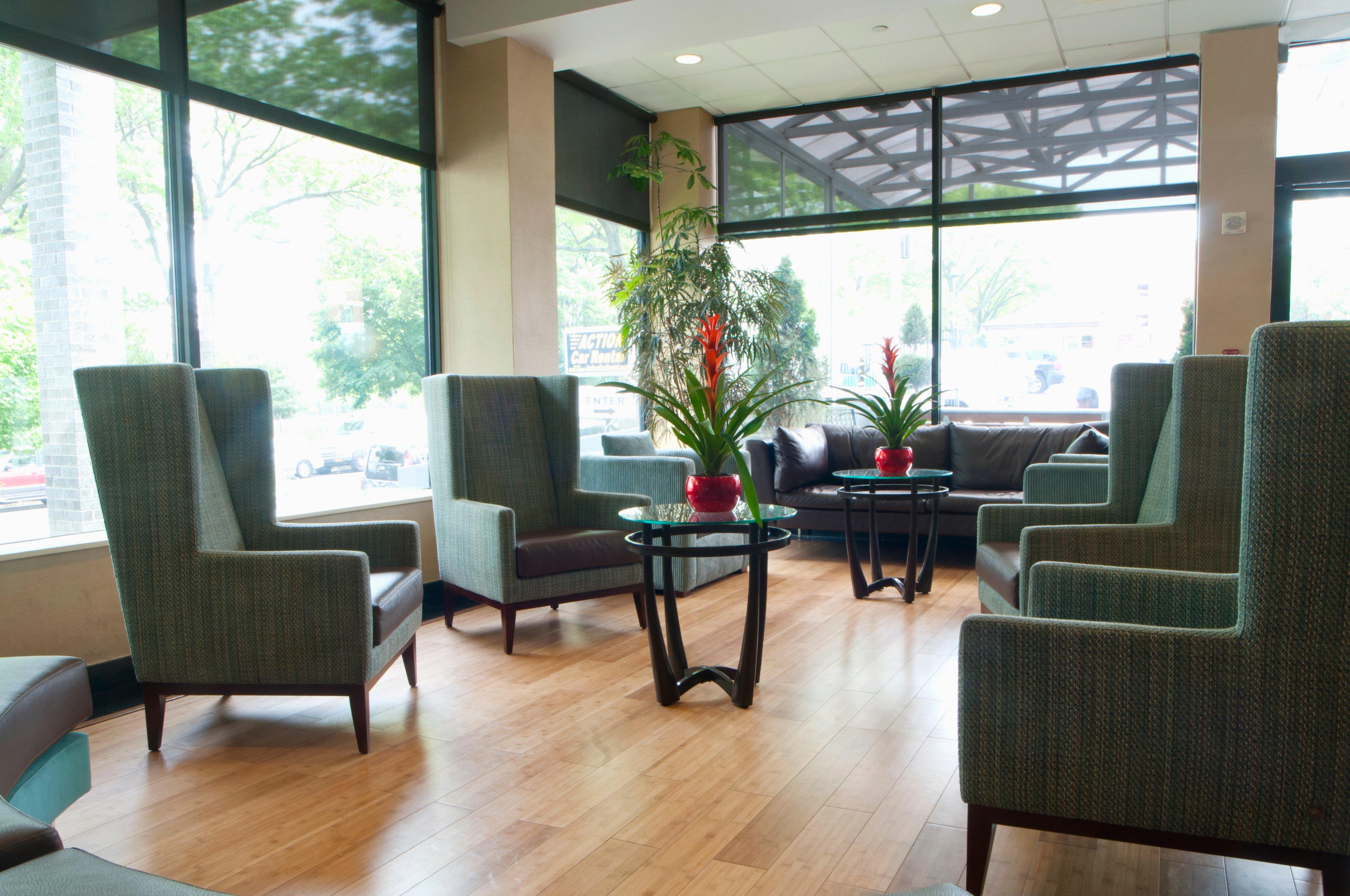 The LaGuardia Hotel 23/34