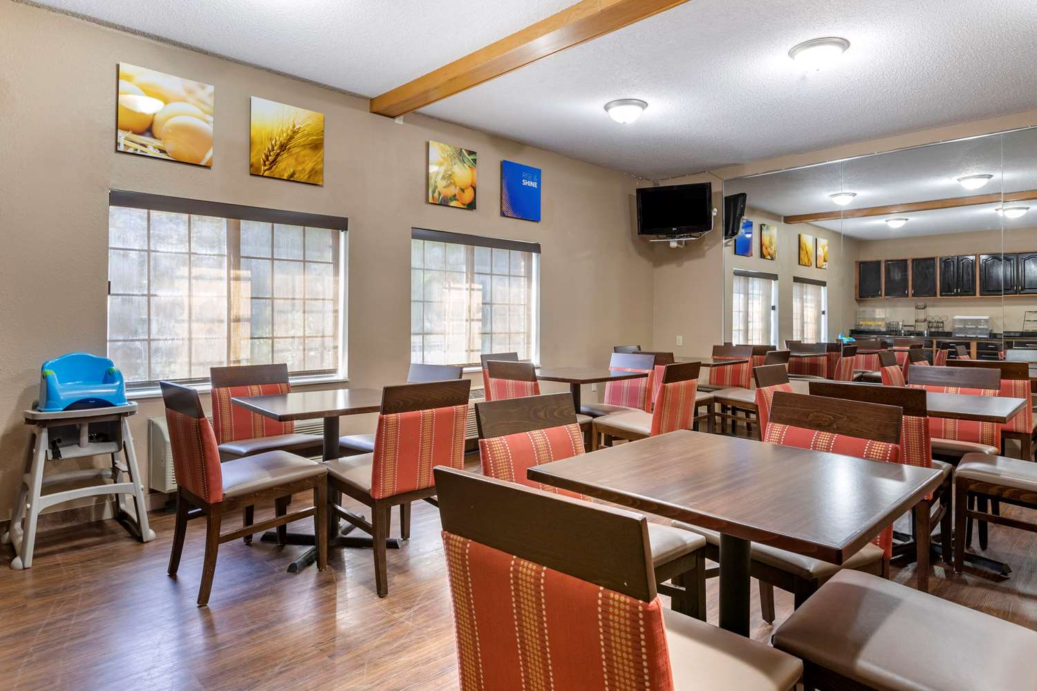 Comfort Inn Downtown University Area 30/37