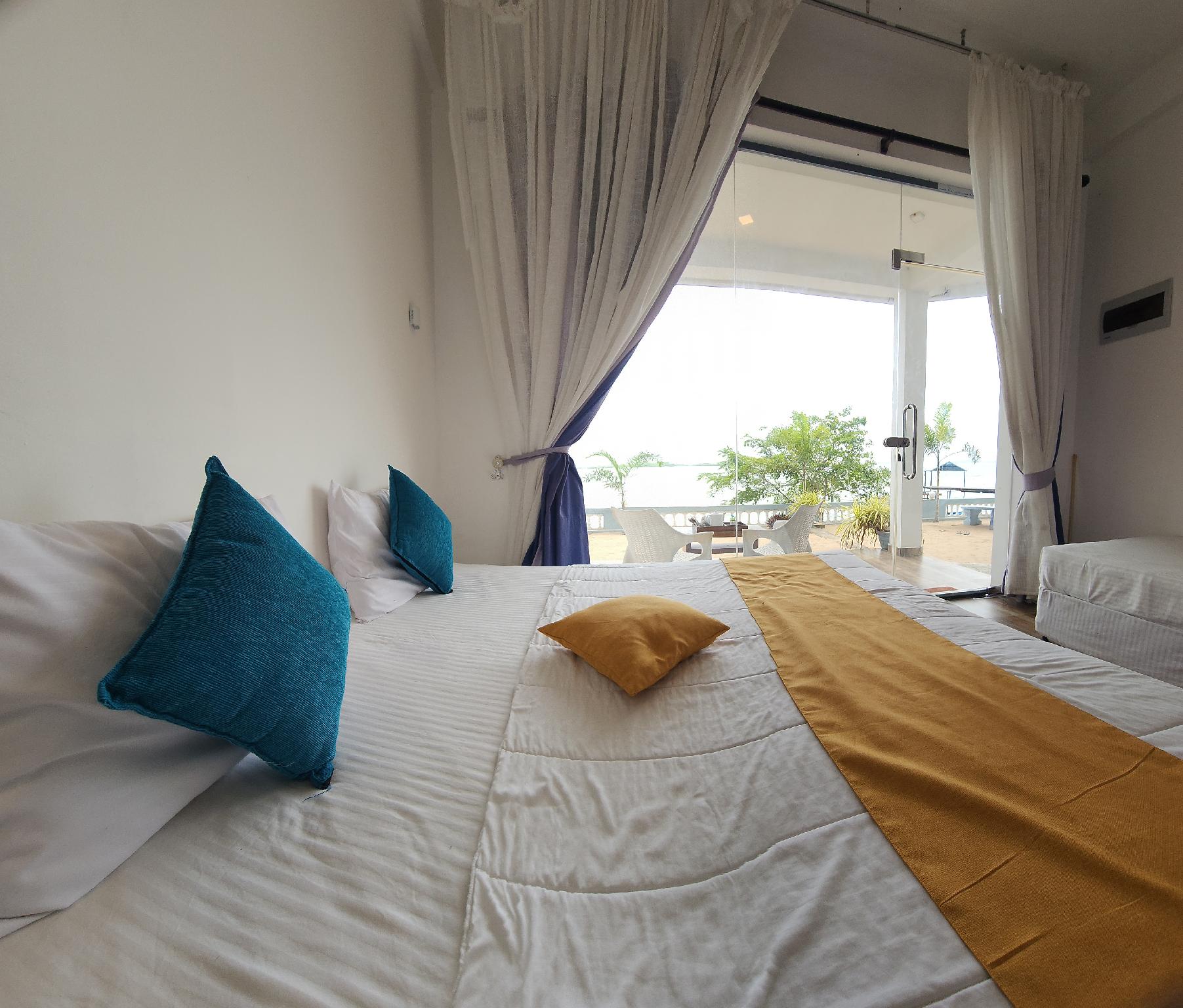 غرفة رباعية، Dinuda Resort 2/2