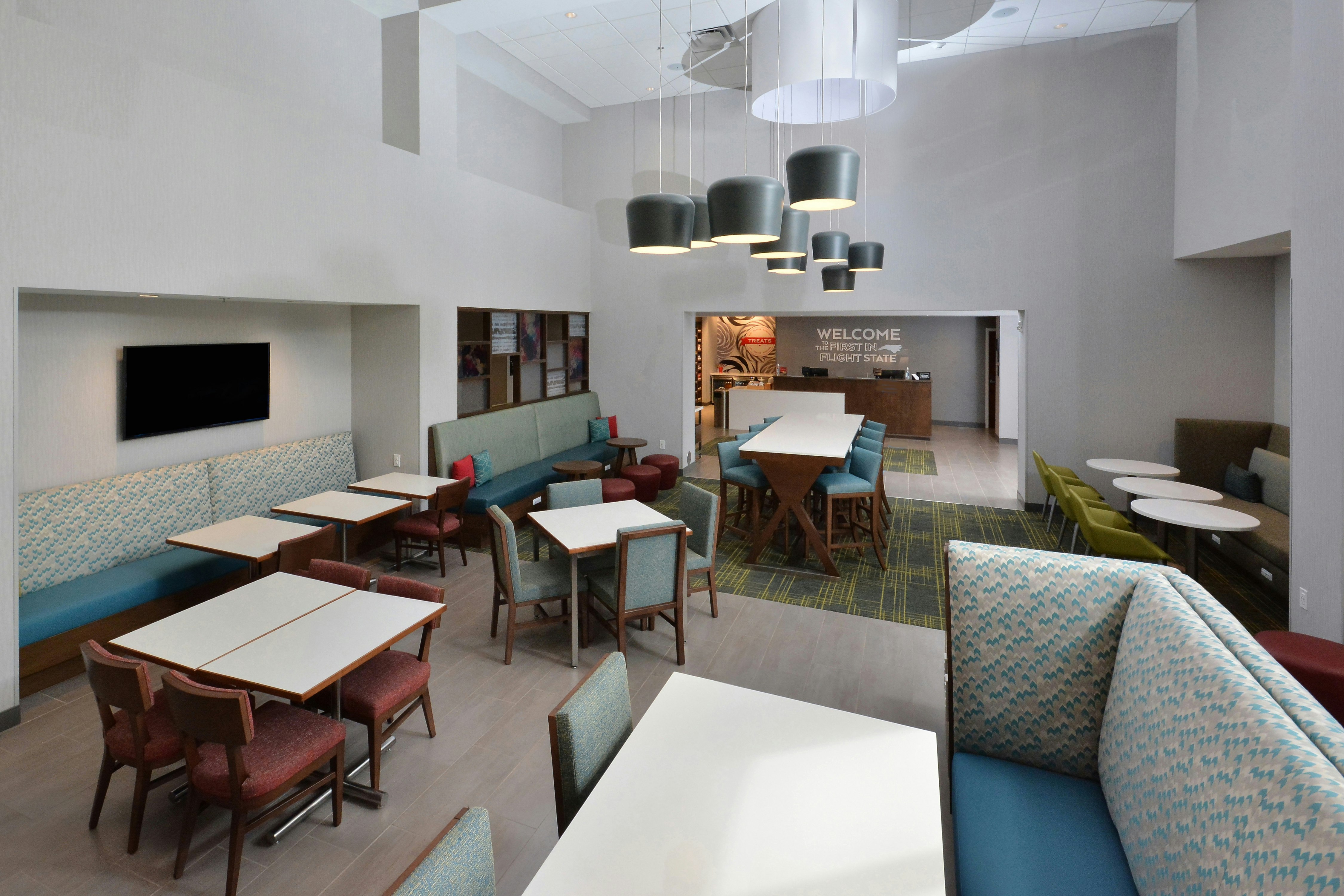Hampton Inn and Suites Charlotte North I 485 20/22