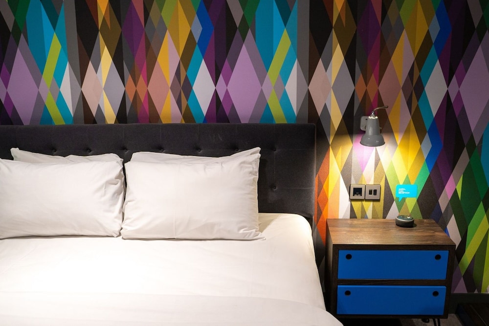 Village Hotel Bracknell 9/36