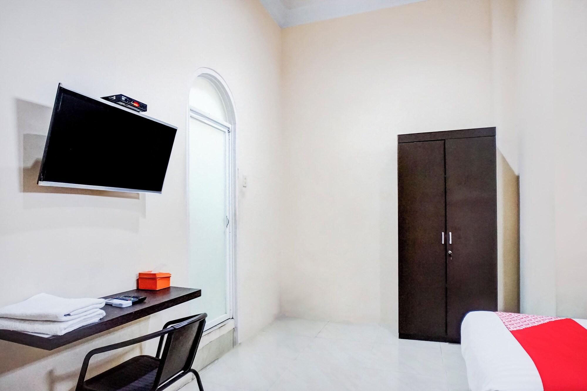 Hotel O Medan City Near Lapangan Benteng Formerly Ralica Residence 25/29