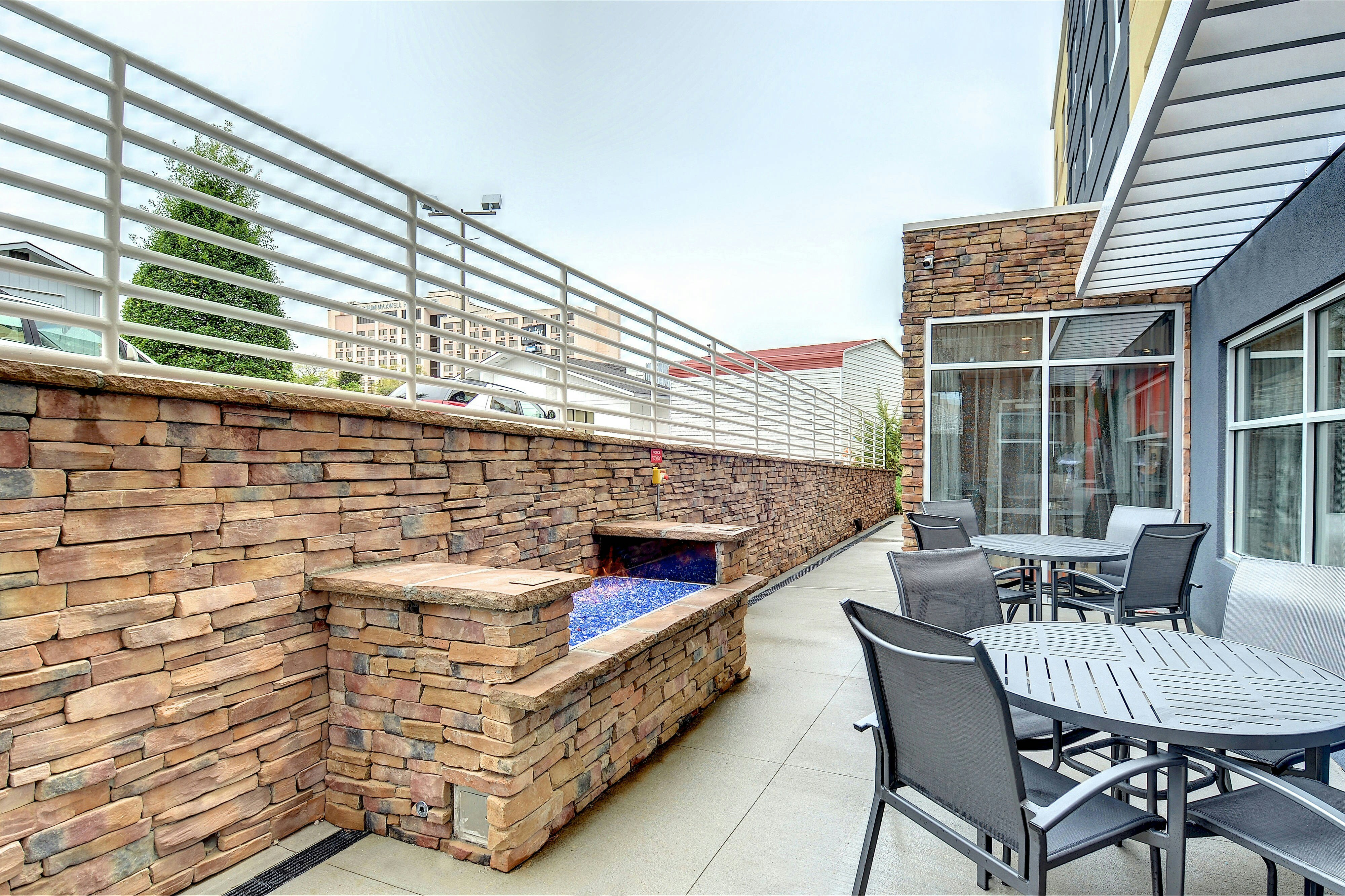 Fairfield Inn Suites Nashville Metrocenter 7/11