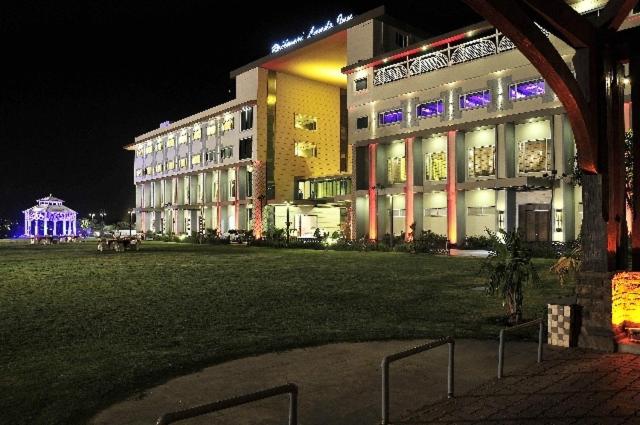 HOTEL BRIJWASI LANDS INN 2/55