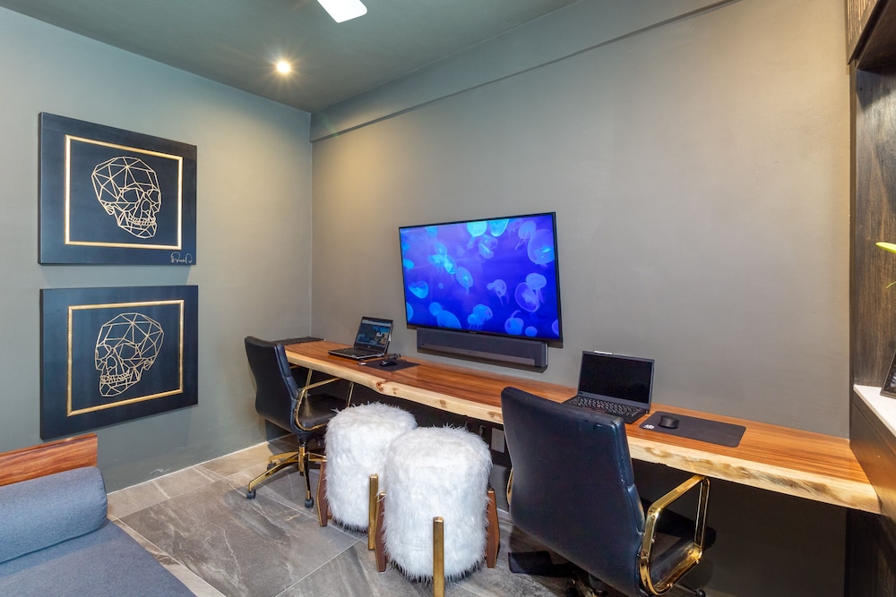 Cuale Condo Retreats 43/50
