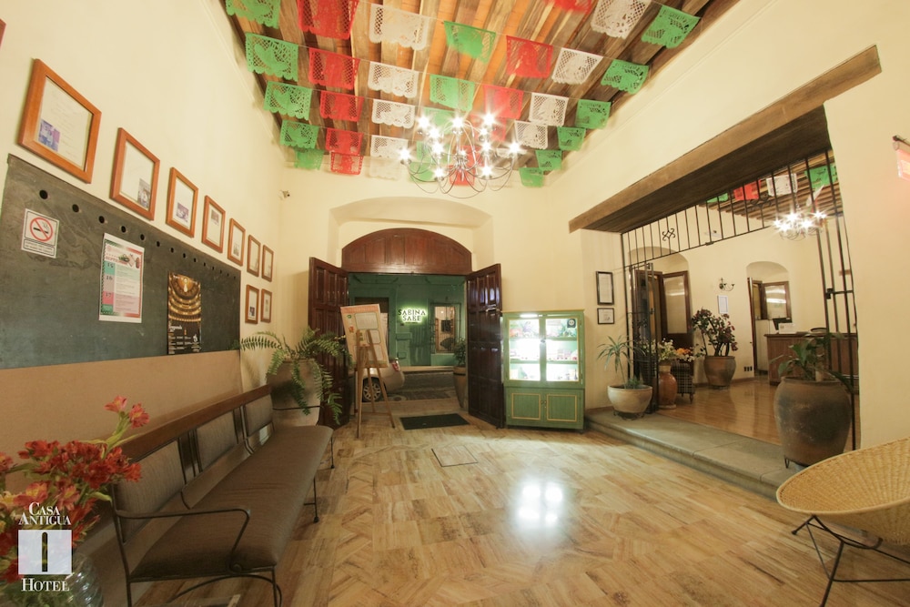 Hotel Casa Antigua 49/69