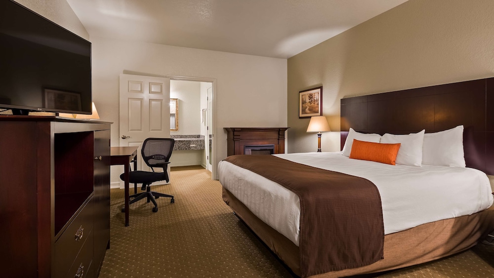 Room at Best Western Plus Bayshore Inn, EUREKA - CA