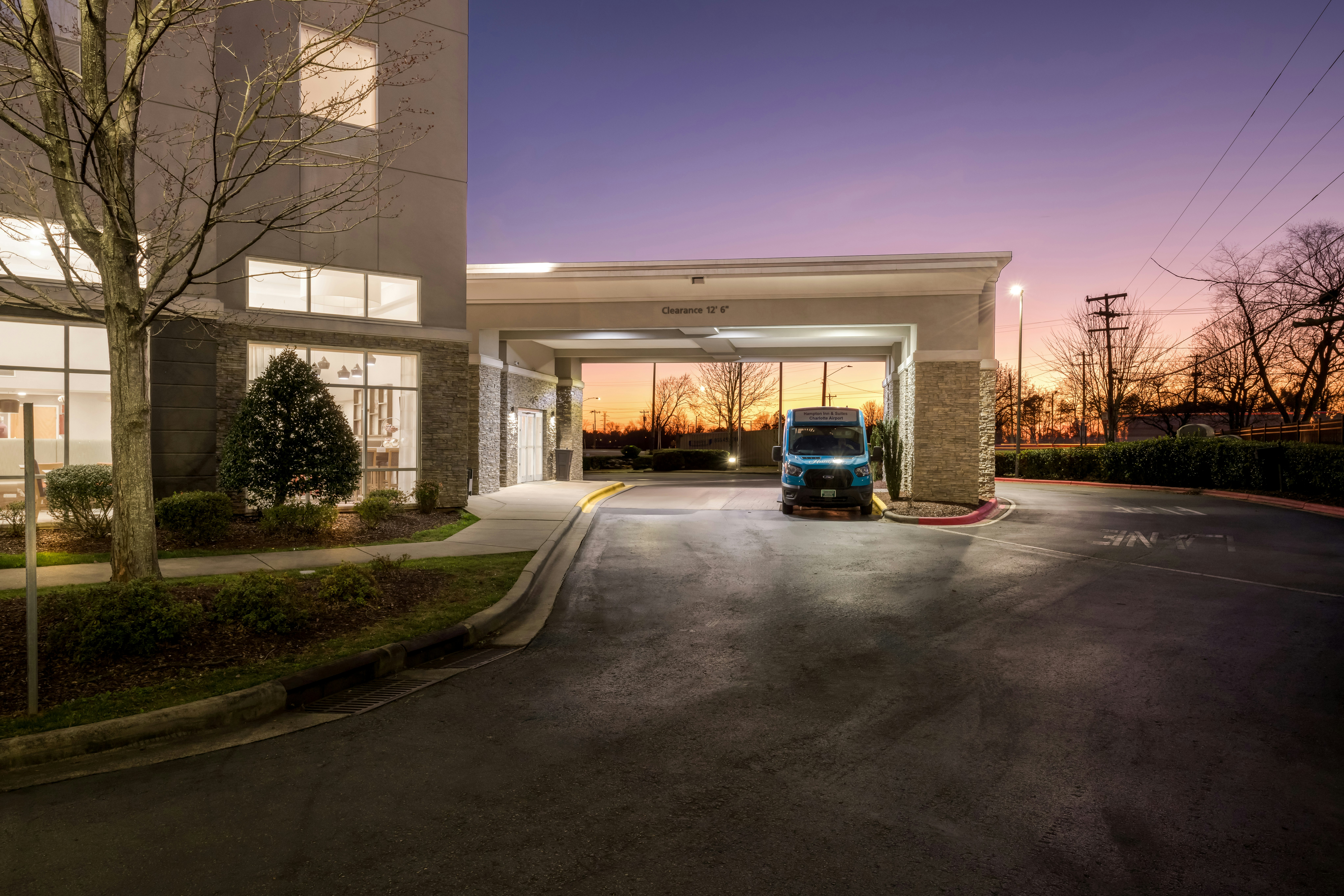 Hampton Inn and Suites Charlotte Airport 56/63