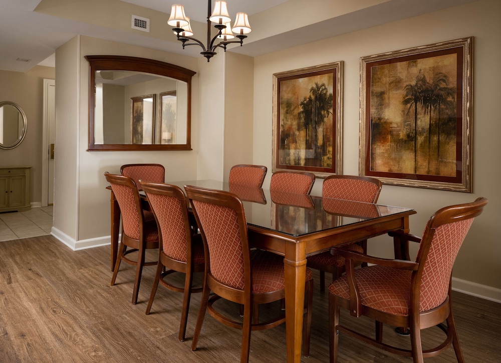 Royale Palms Condominiums 45/49