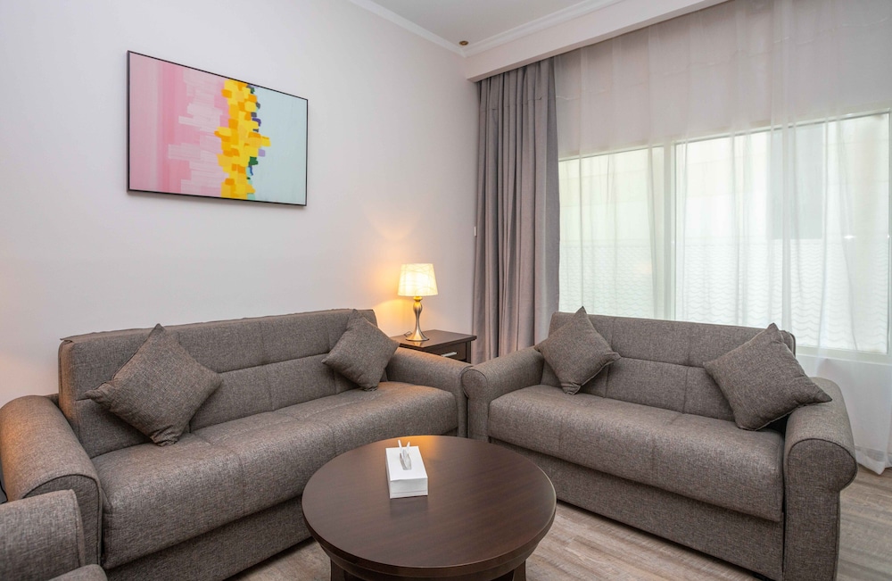 Ezdan Residence 40/60