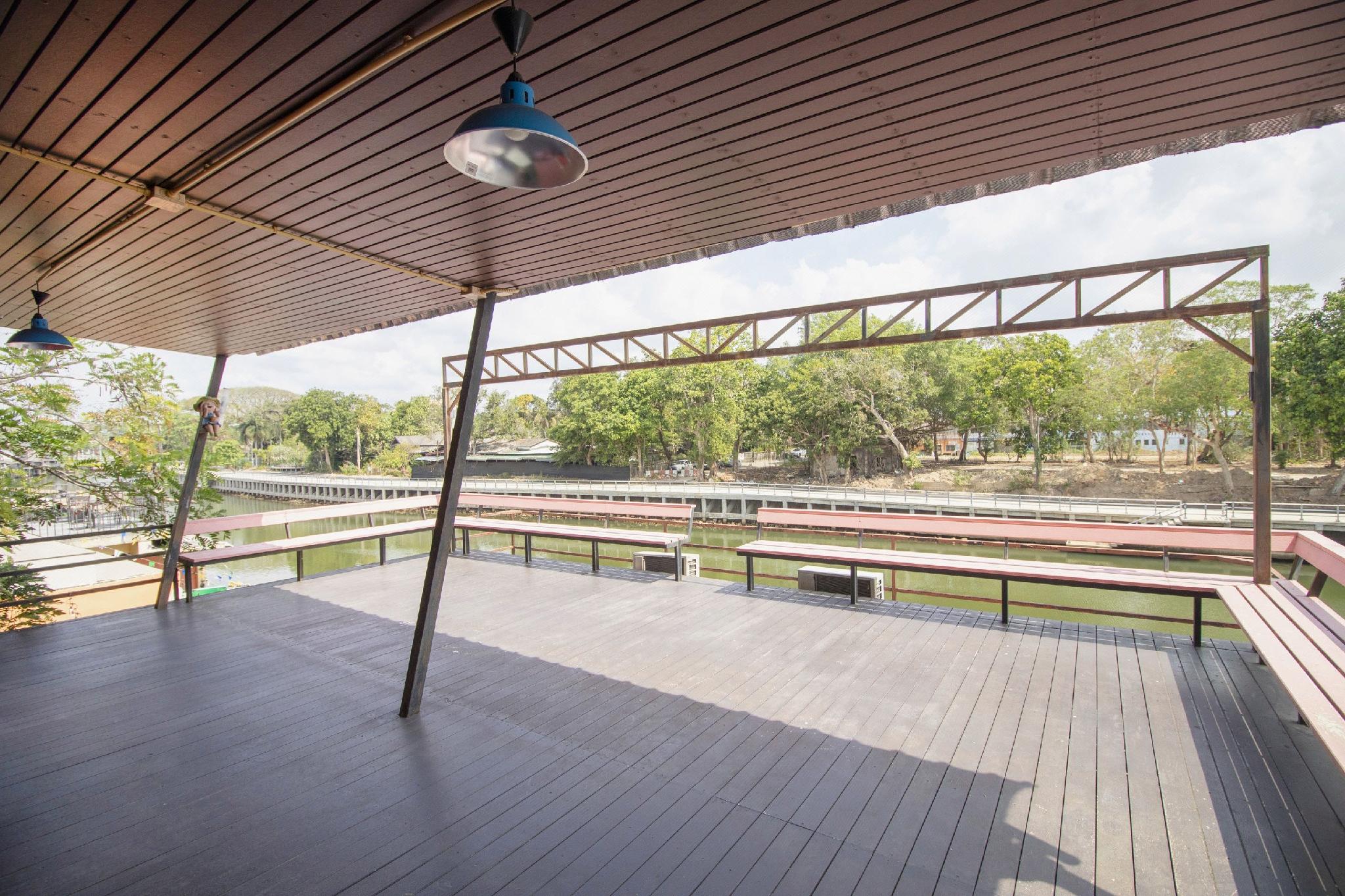 Laluna River House 28/43