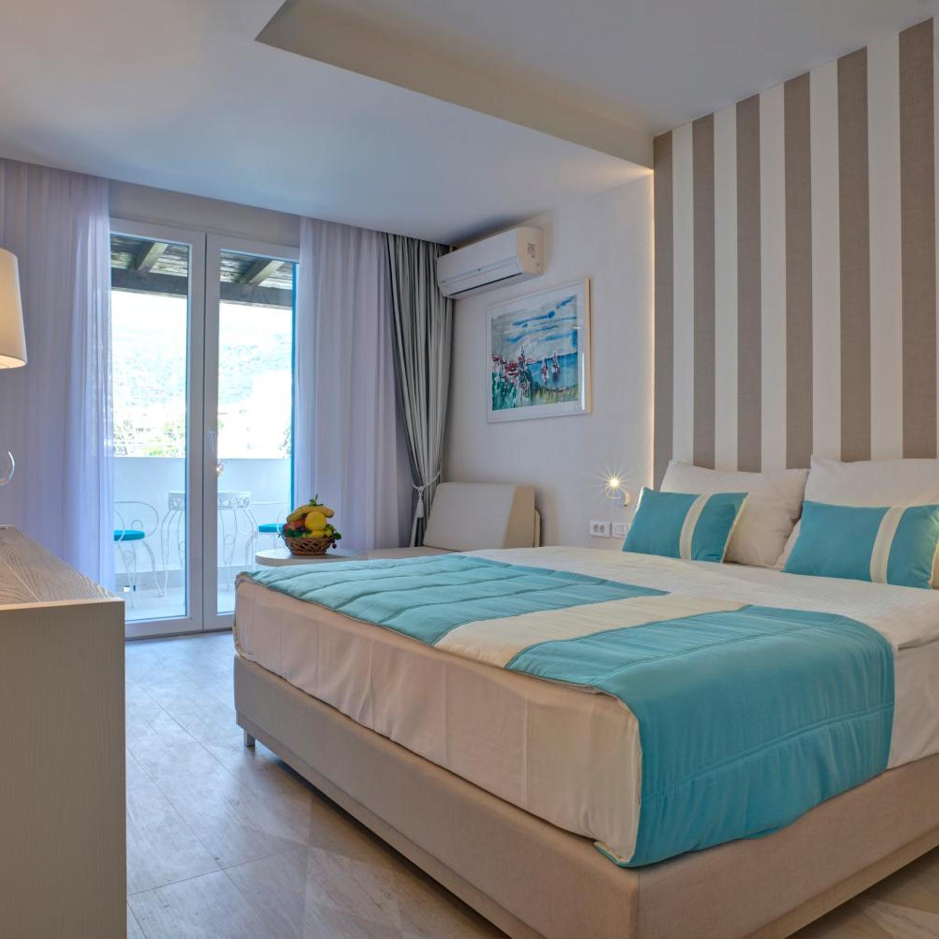 Room, Double or Twin Bed, with Extra Bed