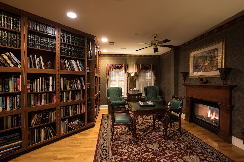 Gruene River Hotel & Retreat 28/50