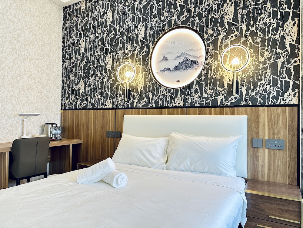 Kam Leng Hotel 9/17