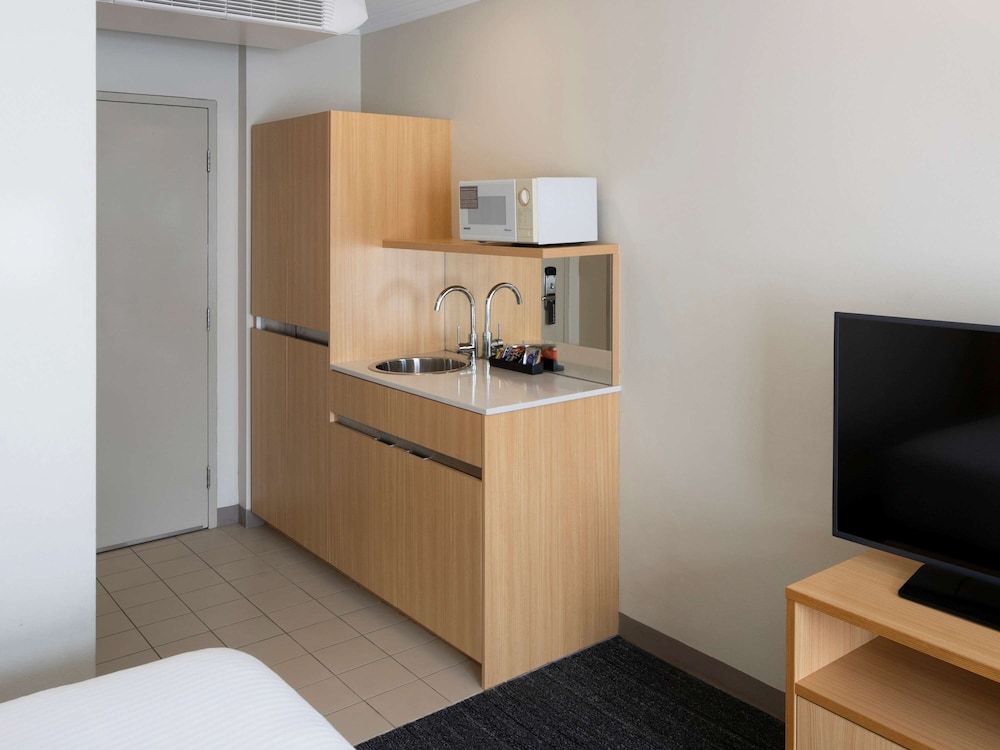 ibis Styles Sydney Central 17/80