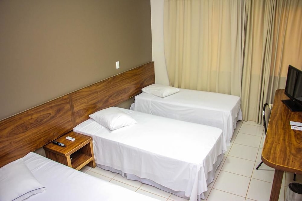 Terras Hotel 6/34