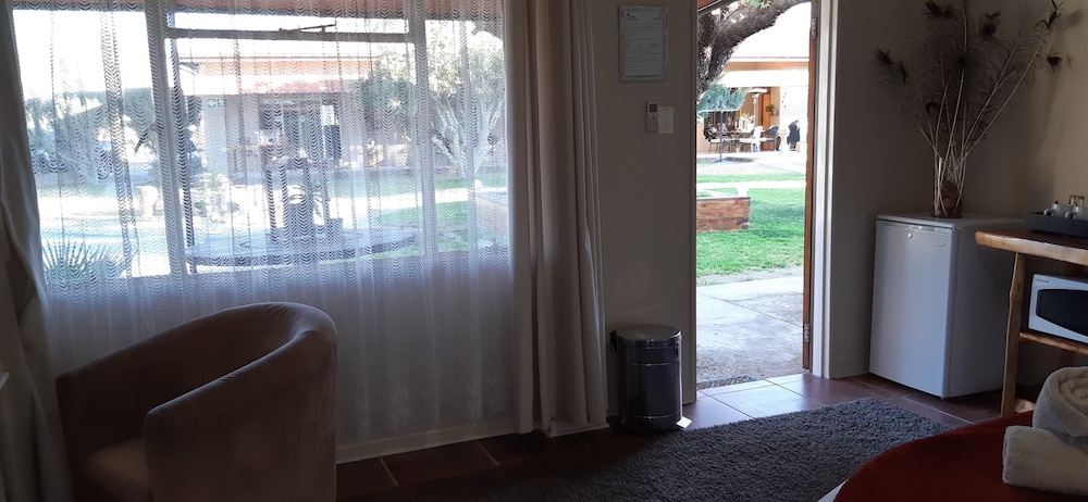 Potties Guest House 26/35