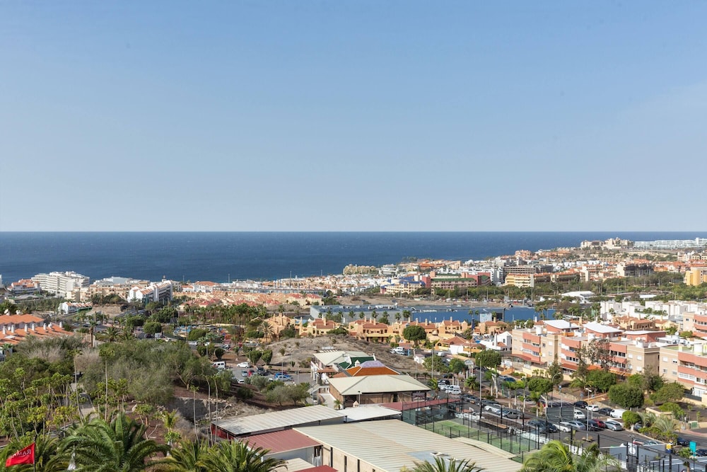 Ramada Residences by Wyndham Tenerife Costa Adeje 46/50