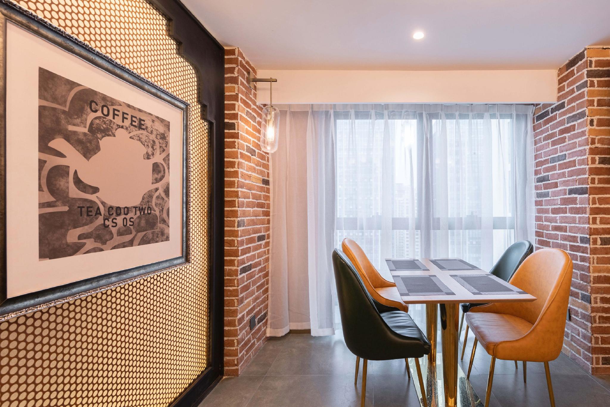 James Joyce Coffetel Hotel (Jinan West Railway Station Convention and Exhibition Center) 41/47