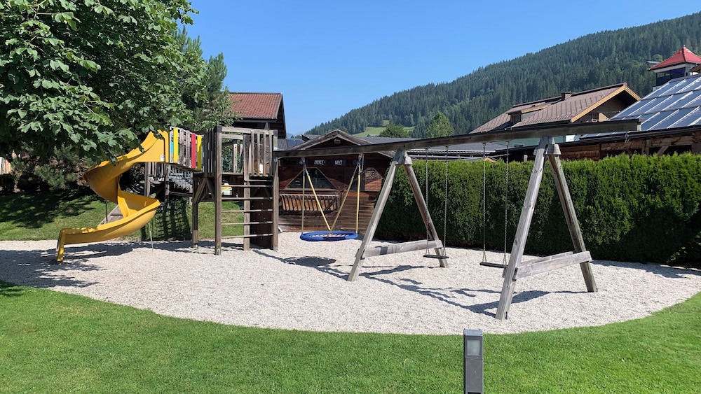 KESSELGRUBS FERIENWELT 42/50