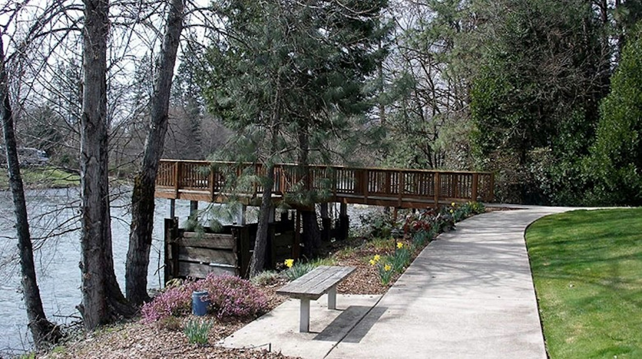 Edgewater Inn Shady Cove 27/27