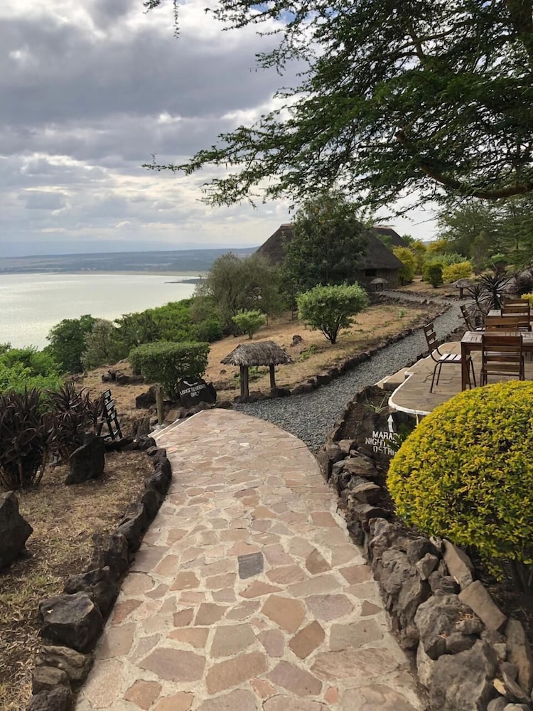 Sunbird Lodge Elementaita 33/39
