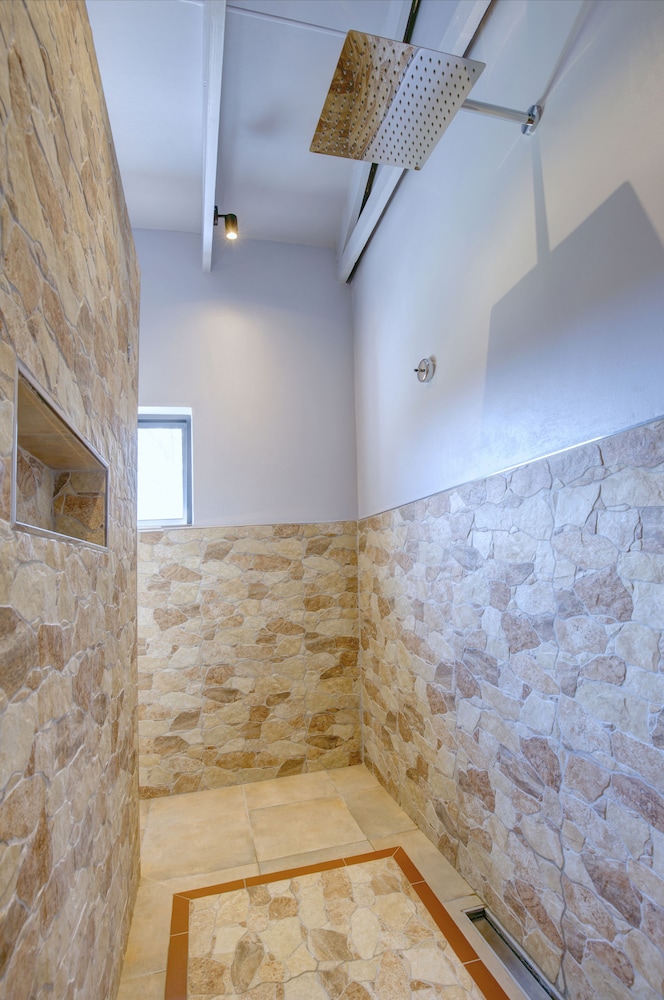 Amour Guest House 24/50