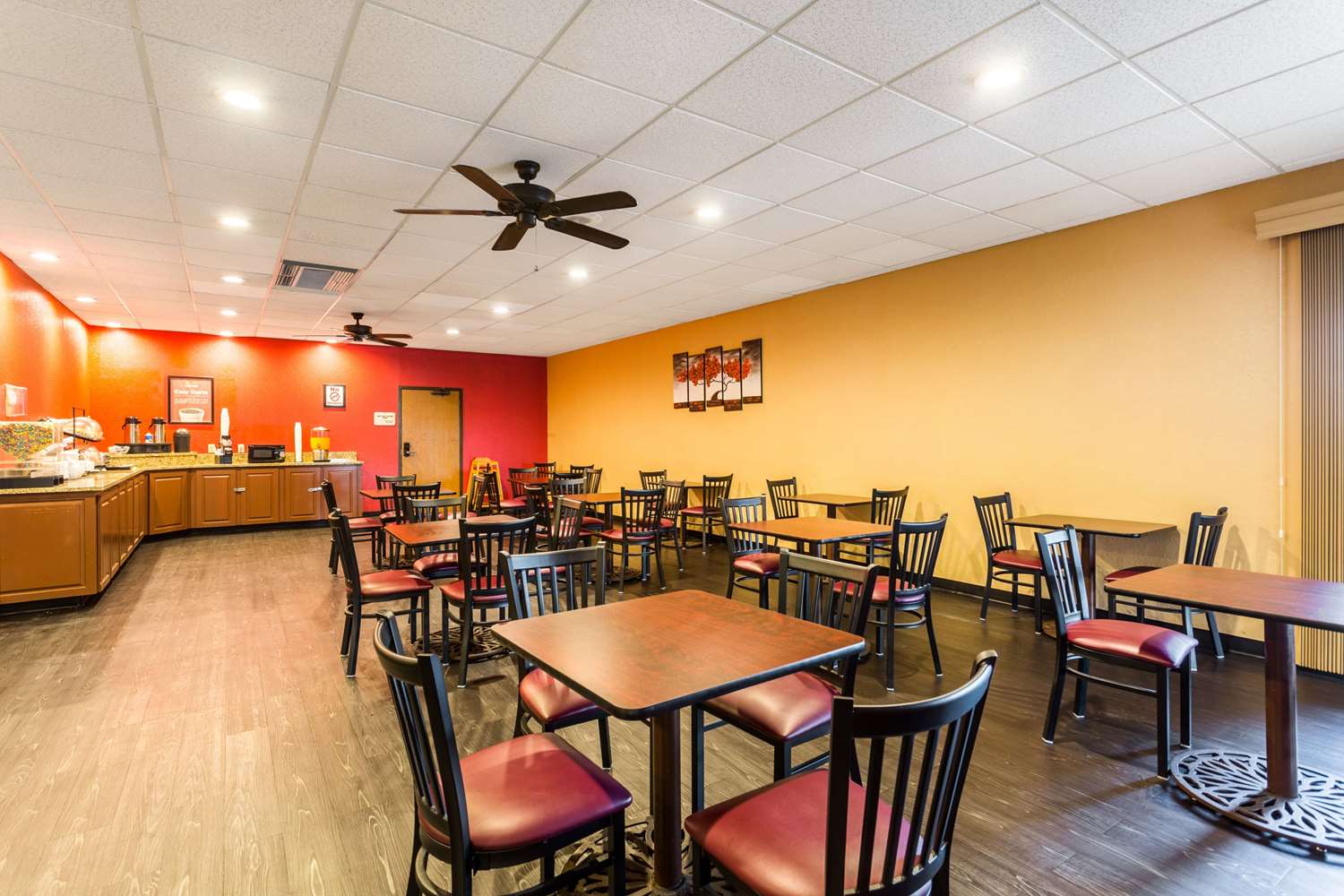 Econo Lodge Homewood Birmingham 19/31