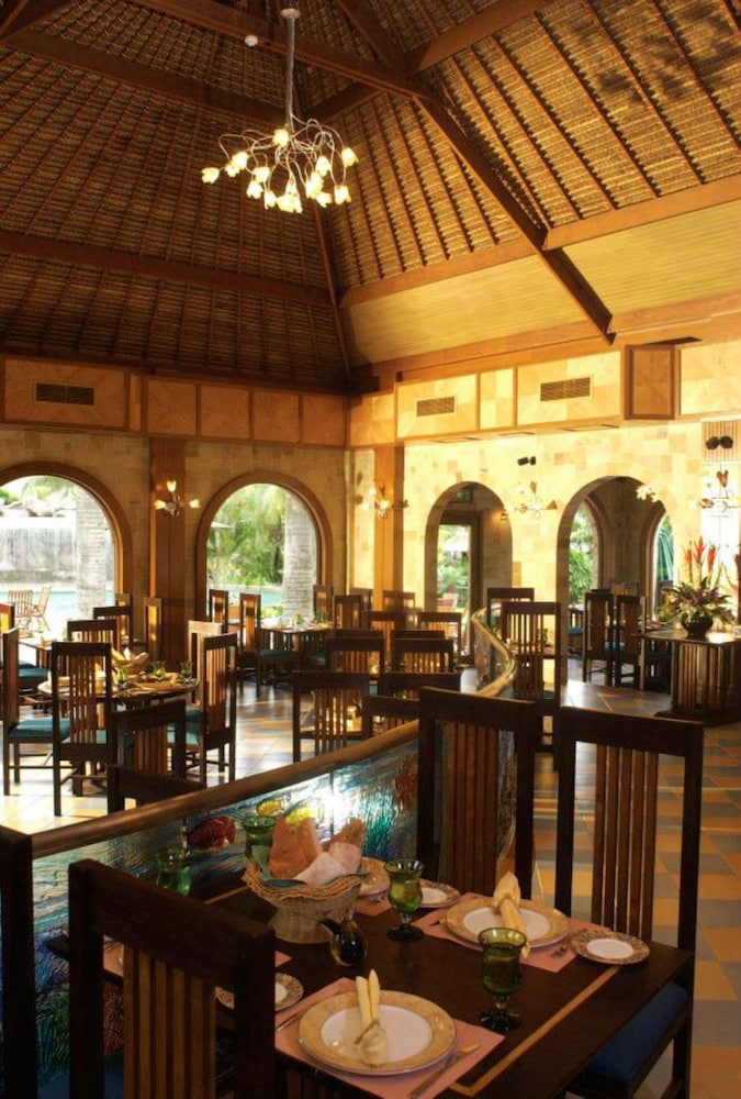 Cyberview Resort And Spa 51/66