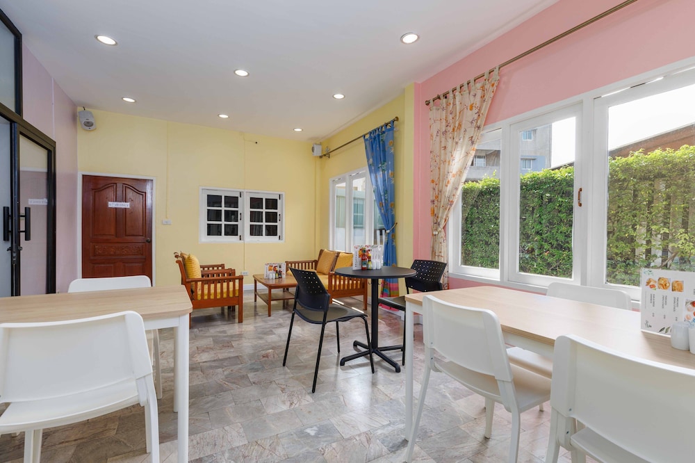 Charlie House Pinklao 48/66