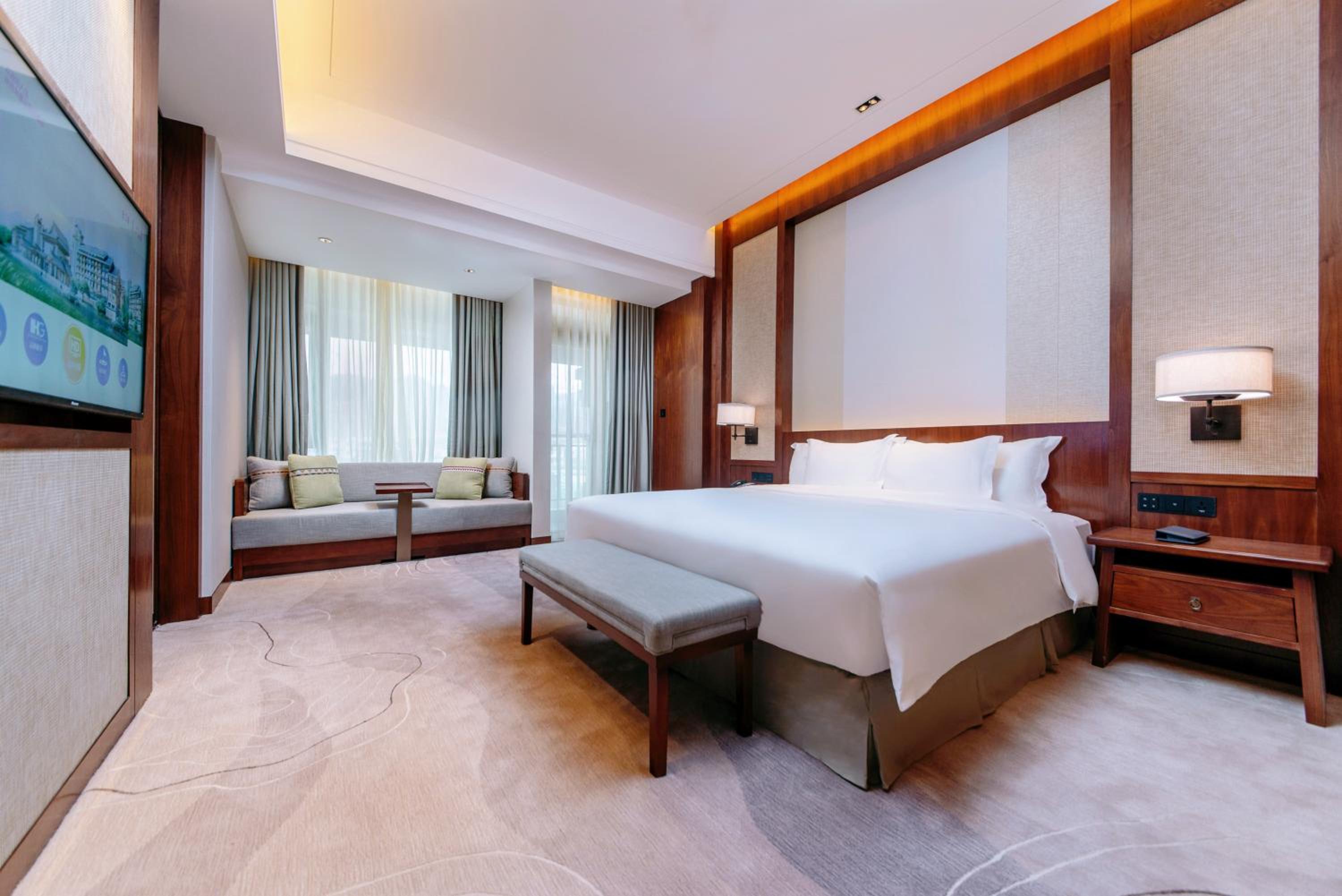 جناح ديلوكس، Howard Johnson Neodalle Resort Zhangjiajie 2/10