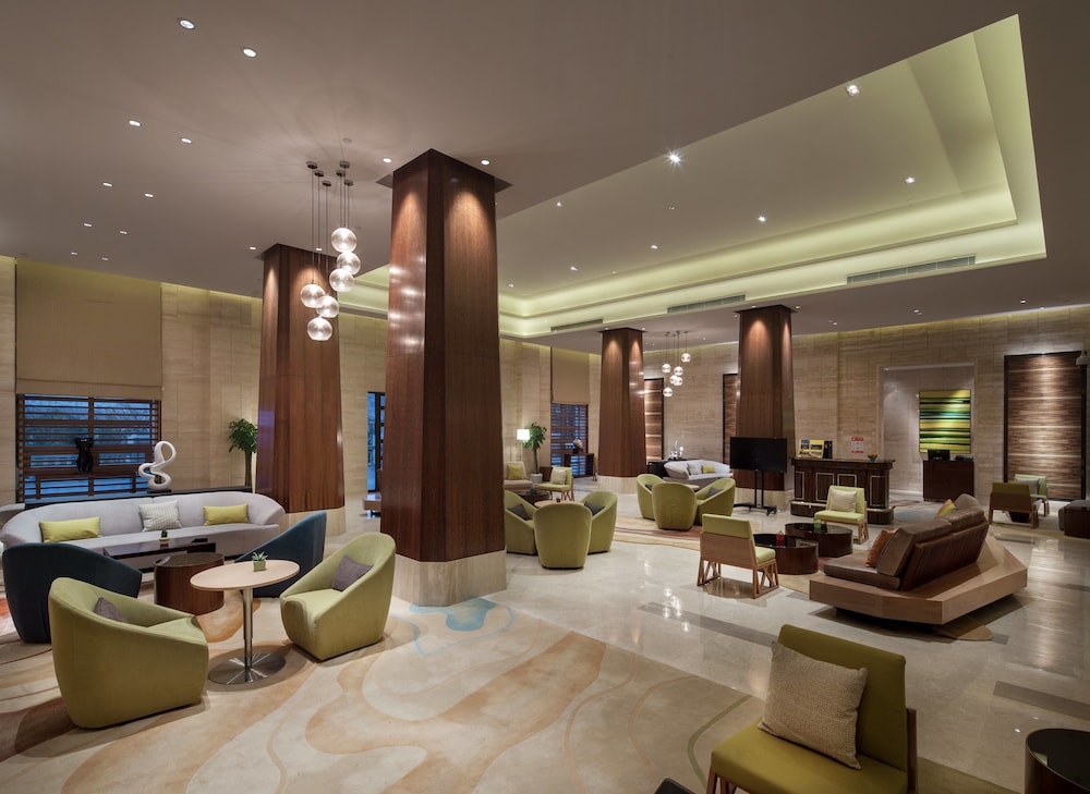 Holiday Inn Qingdao Expo 24/34