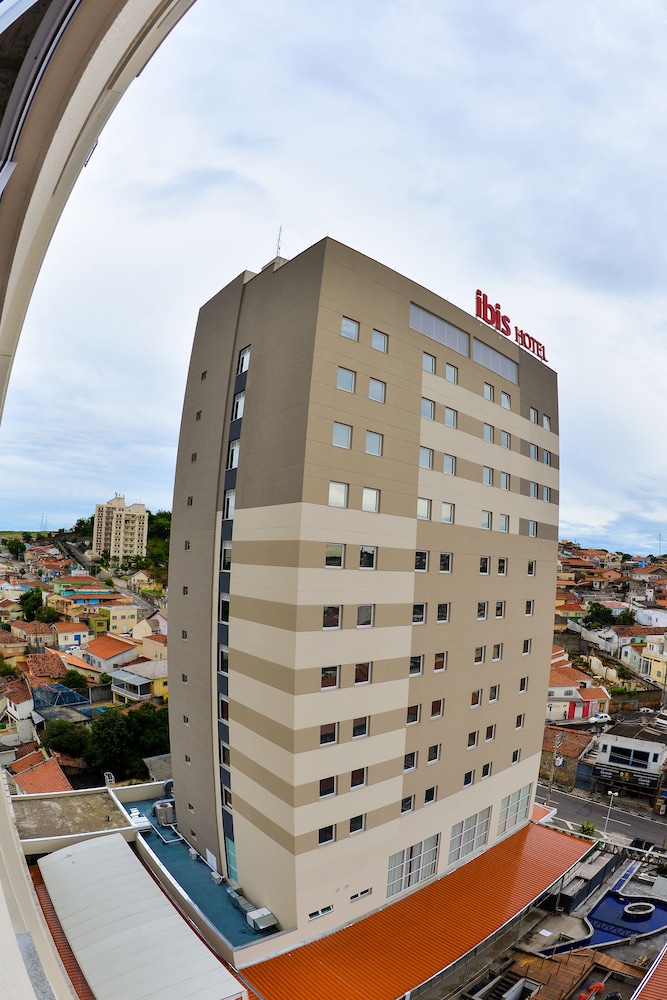Ibis Jacarei 1/50