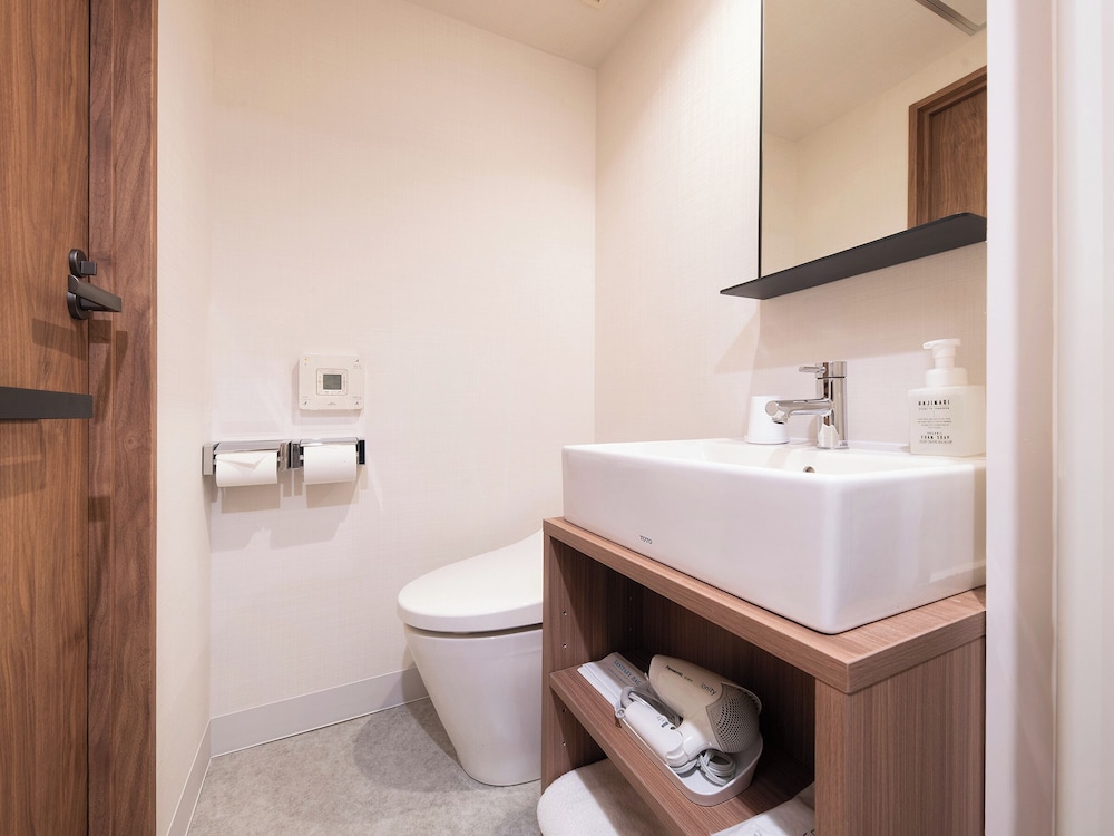 Vessel Inn Hakata Nakasu 66/66