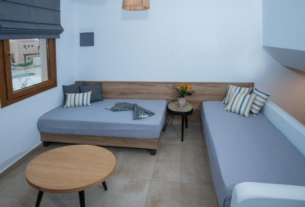 Ida Village Apartments I and II 17/34