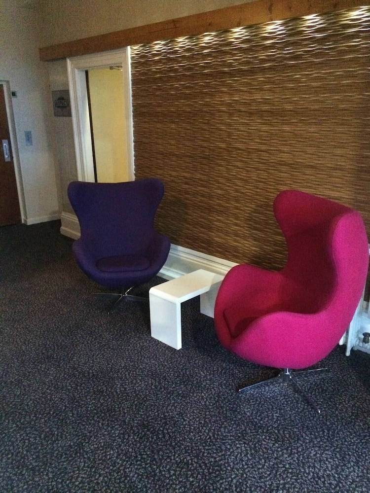 Lancaster Morecambe Bay Hotel by Belvilla 42/47