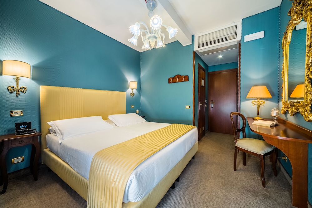Hotel Scalinata Di Spagna 35/78