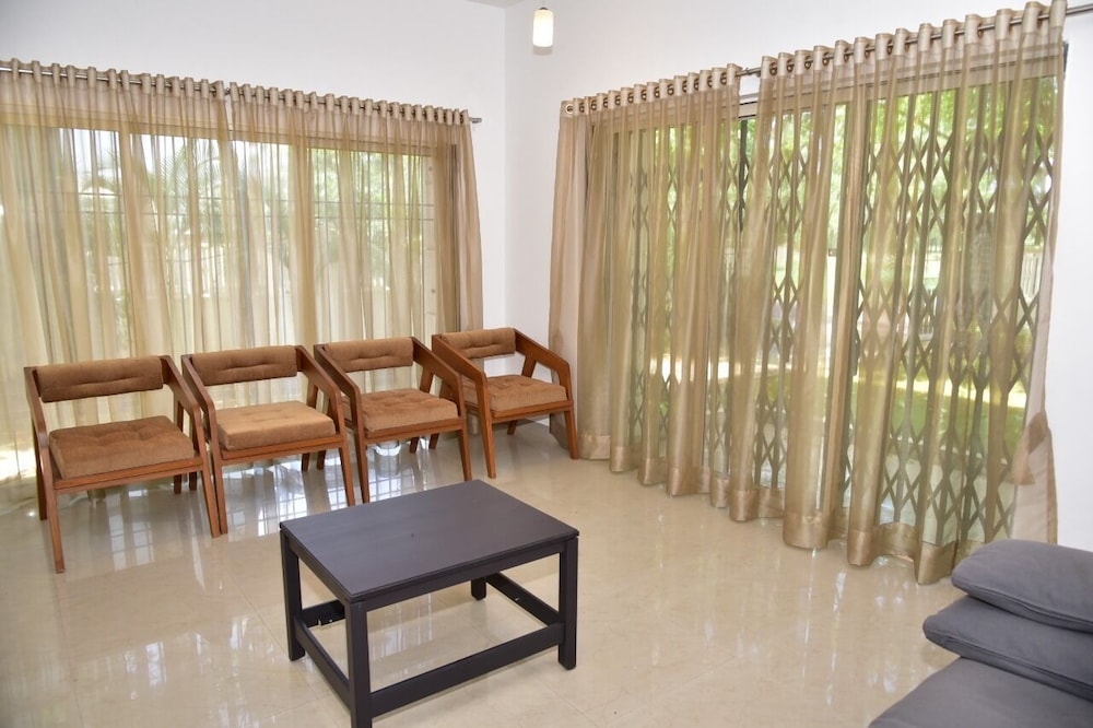 Sterling Stolen Heaven - Lonavala 37/55