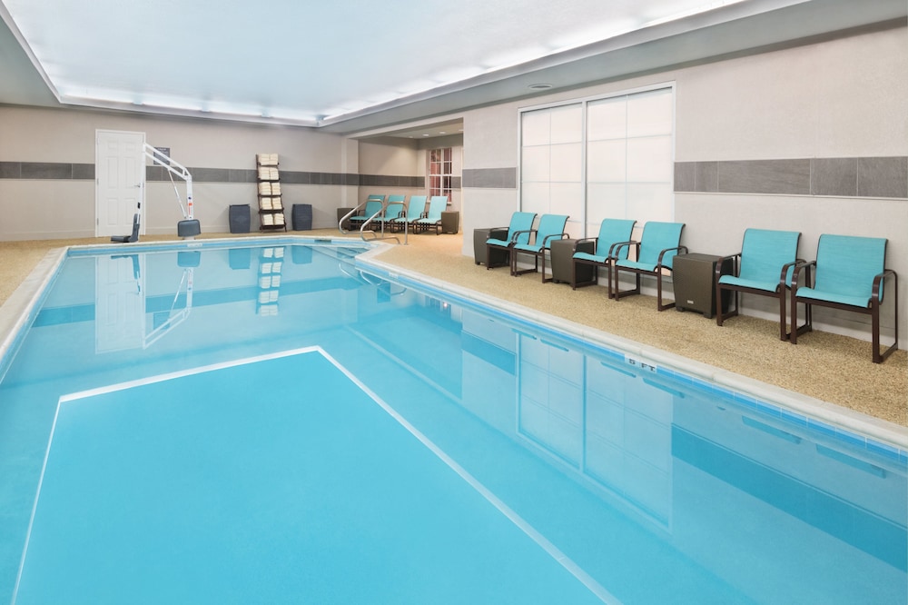 Residence Inn by Marriott State College 17/34