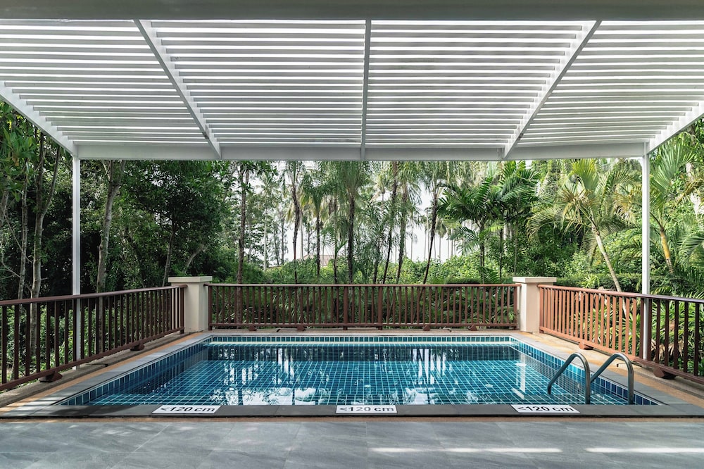 Dusit Thani Krabi Beach Resort 33/74