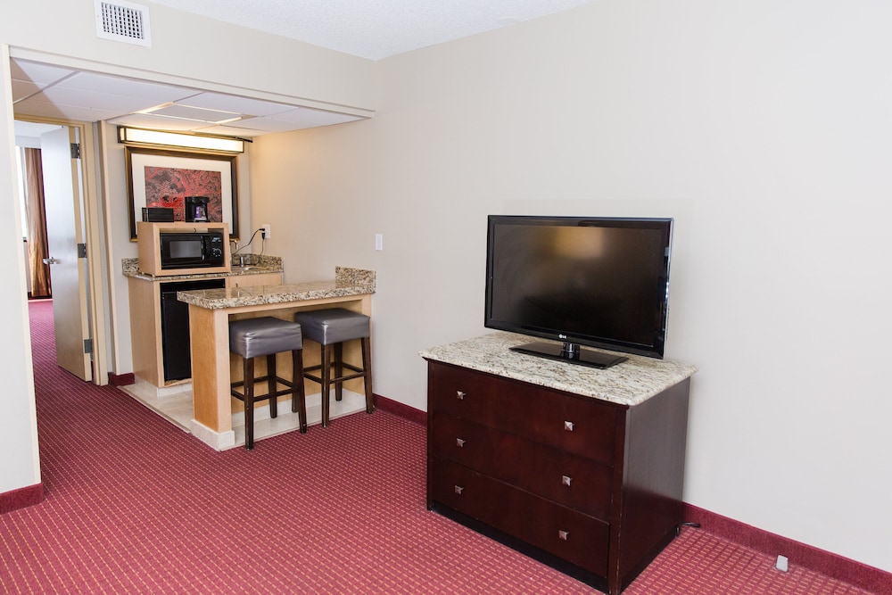 Embassy Suites by Hilton West Palm Beach Central 43/56