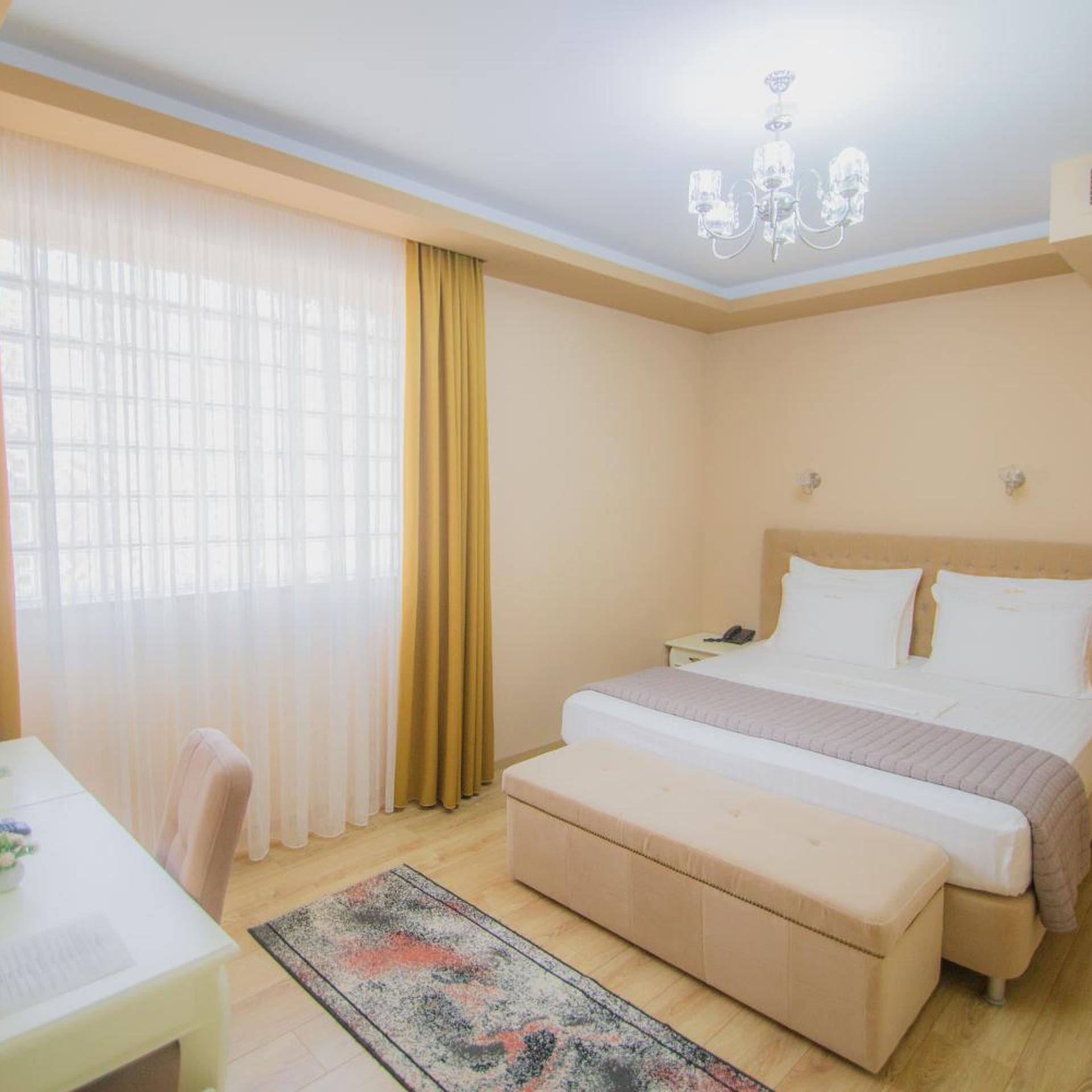 Christi's Hotel Borova 24/60