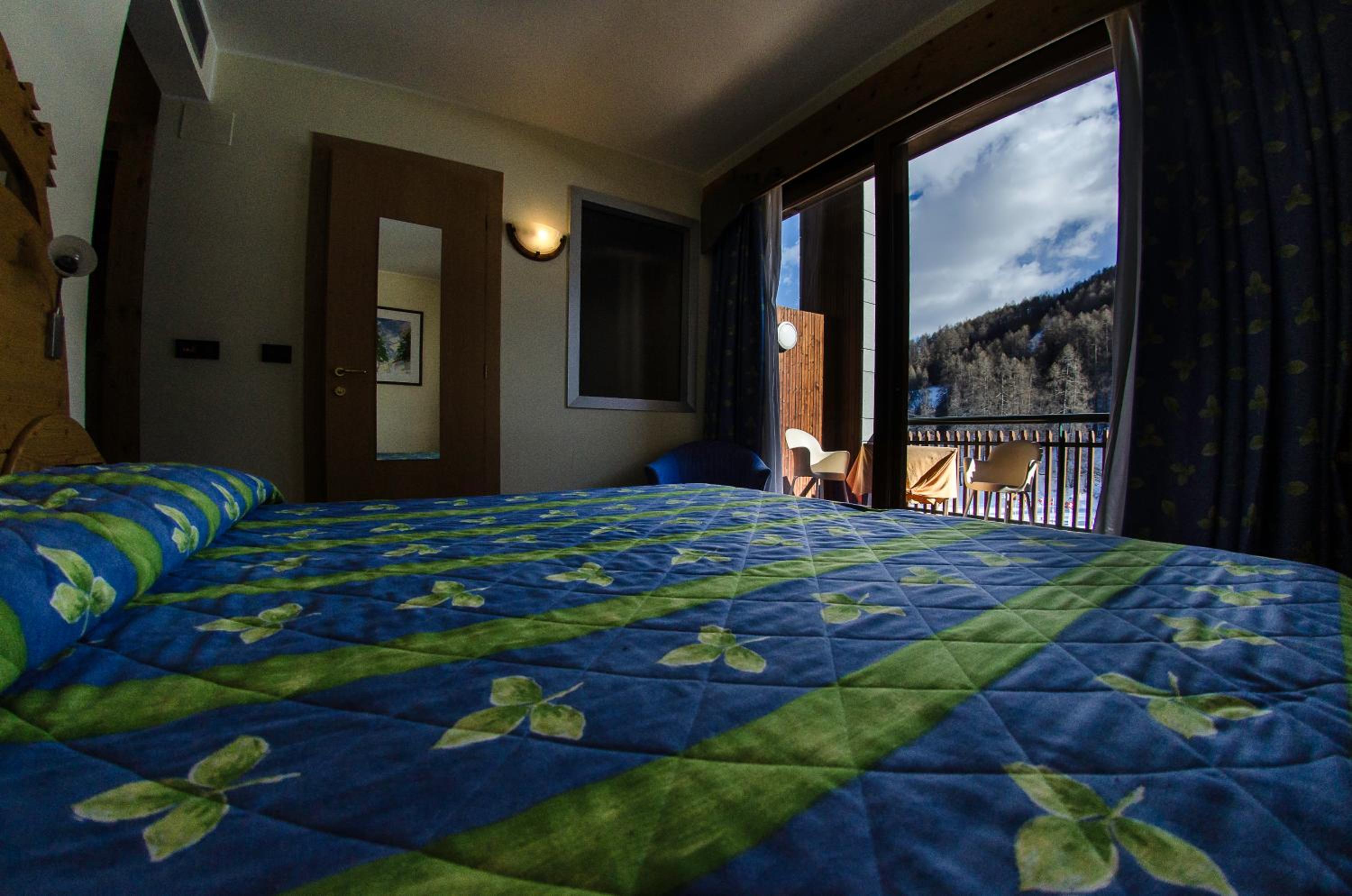 غرفة بسرير مزدوج أو سريرين منفصلين بشرفة، HOTEL RIVE 2/4