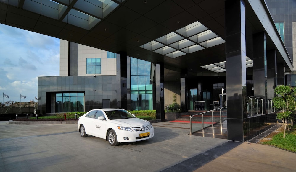 Radisson Blu New Delhi Paschim Vihar 44/50